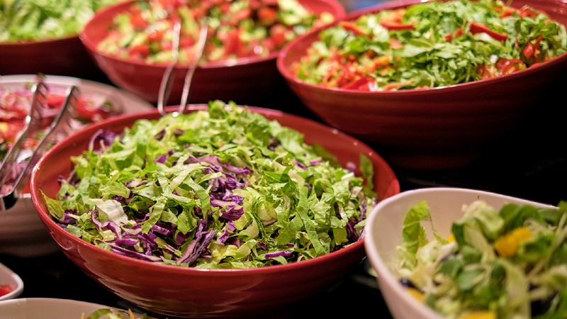 Salatalar ve Mezeler