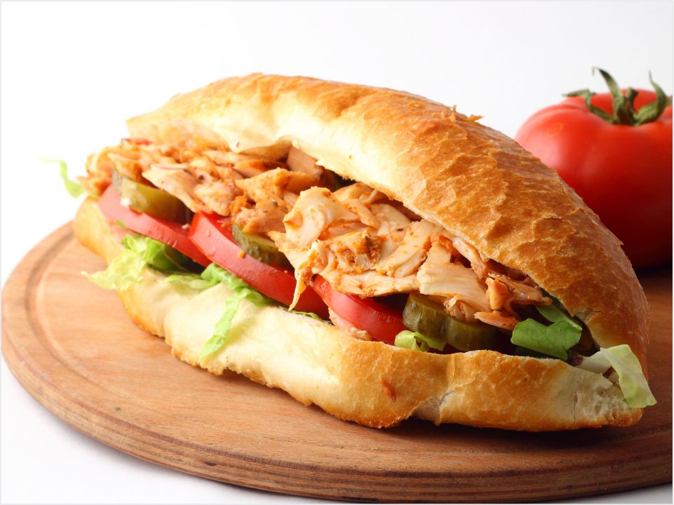 Tavuk Döner Ekmek Arası